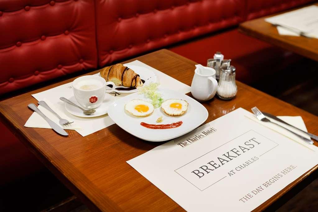 The Charles Hotel Praag Buitenkant foto