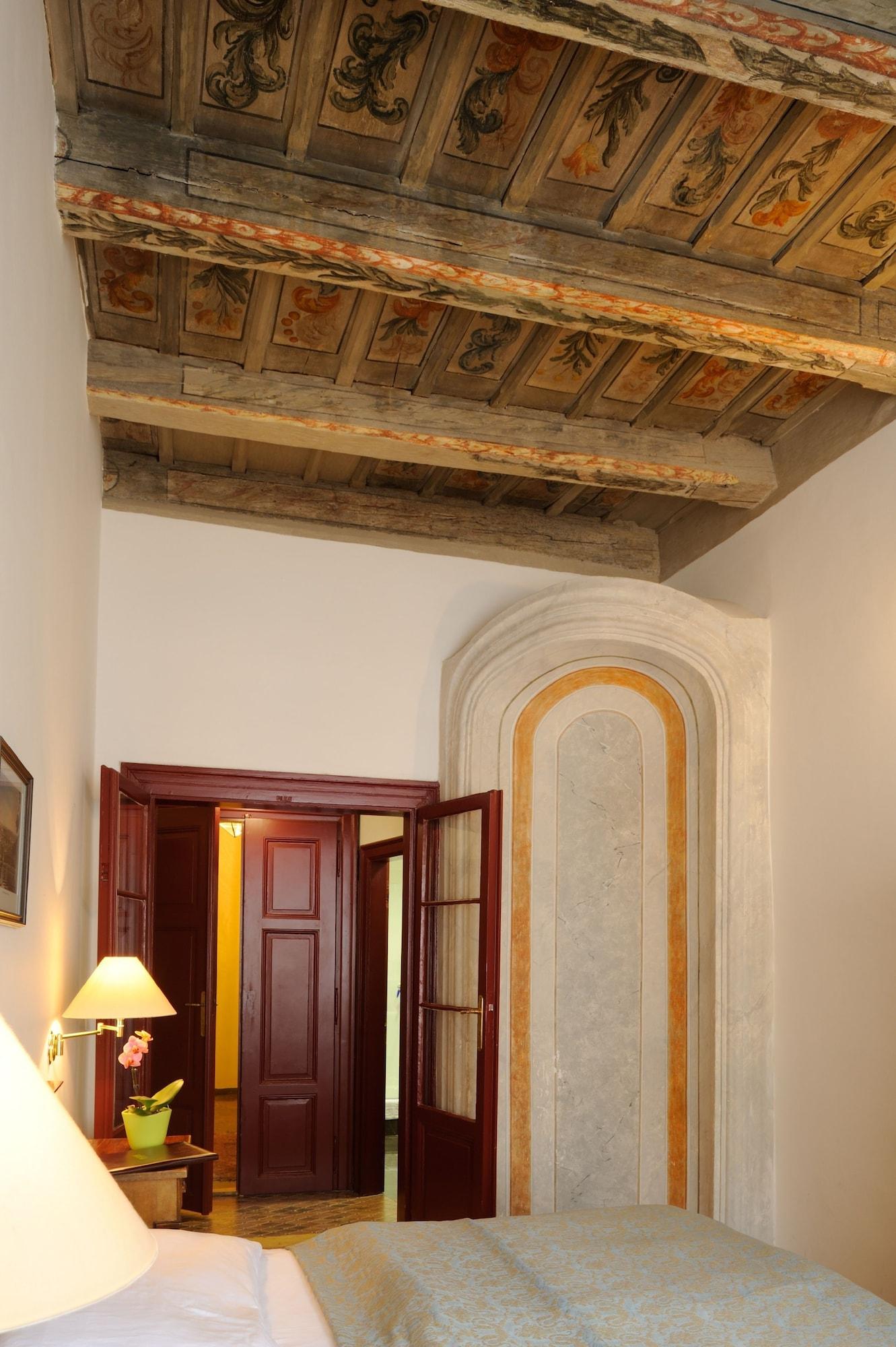The Charles Hotel Praag Buitenkant foto